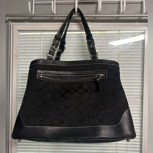 Coach shoulder bag